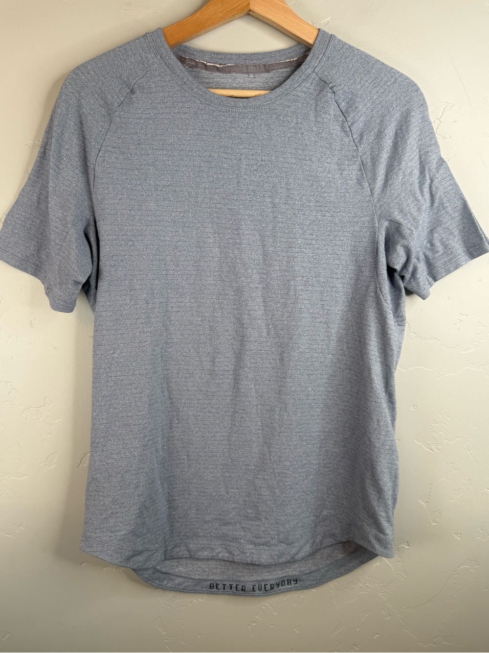 Lululemon Drysense Short Sleeve Shirt in Heathered Regatta Blue Medium - Picture 5 of 11